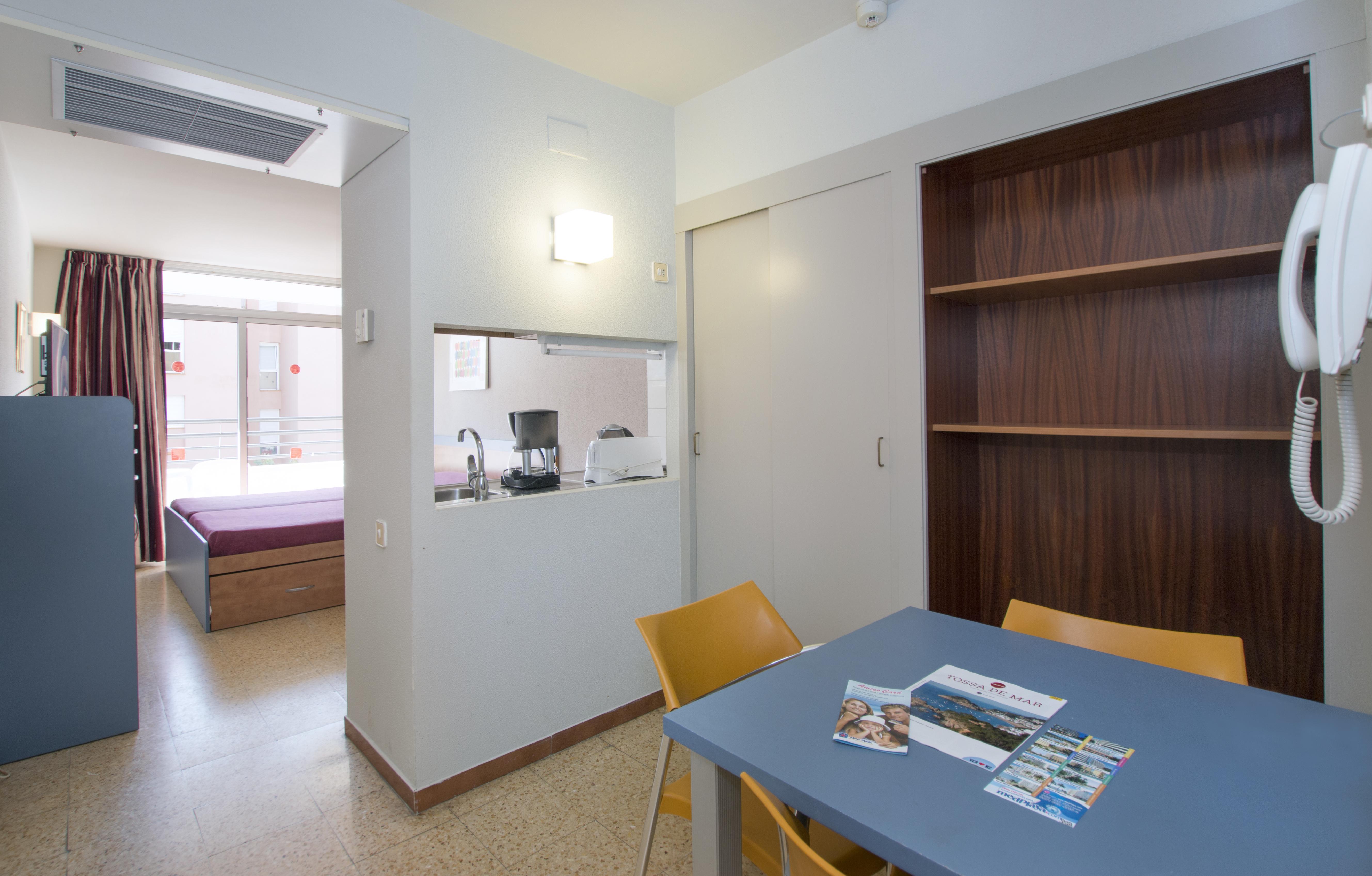 Medplaya Aparthotel Esmeraldas Tossa de Mar Luaran gambar