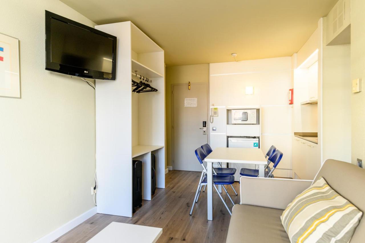 Medplaya Aparthotel Esmeraldas Tossa de Mar Luaran gambar