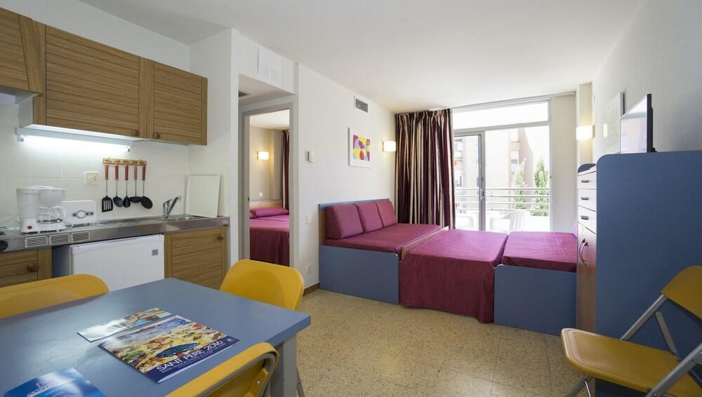 Medplaya Aparthotel Esmeraldas Tossa de Mar Luaran gambar