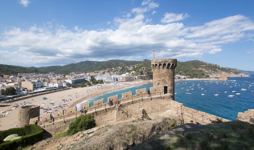 Medplaya Aparthotel Esmeraldas Tossa de Mar Luaran gambar